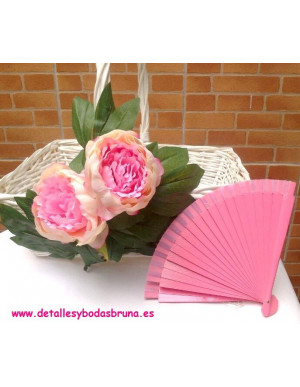 Cesta de Mimbre Blanca con Peonías Rosas 2