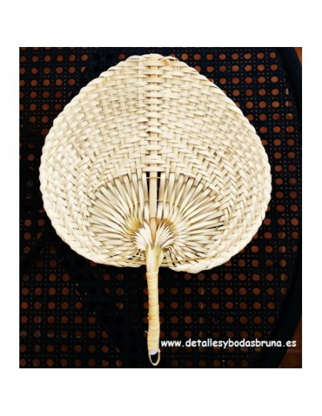 Pay pay de Mimbre natural asa rígida