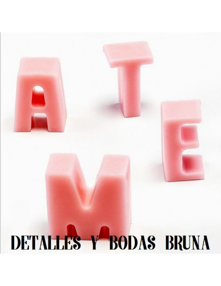 Iniciales de Jabon Rosa en Caja Personalizada