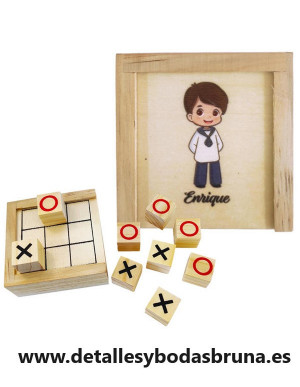 Juego Tres en Raya Grabado Comunión Niño