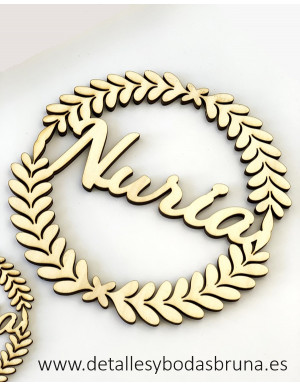 Corona de Madera Personalizada 2