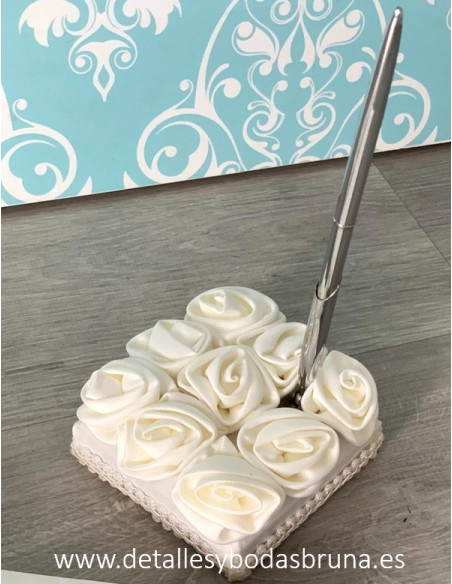 Libro de Firmas Rosas Blancas y Bolígrafo