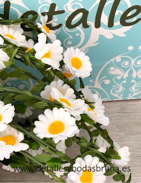 Corona de Margaritas blancas