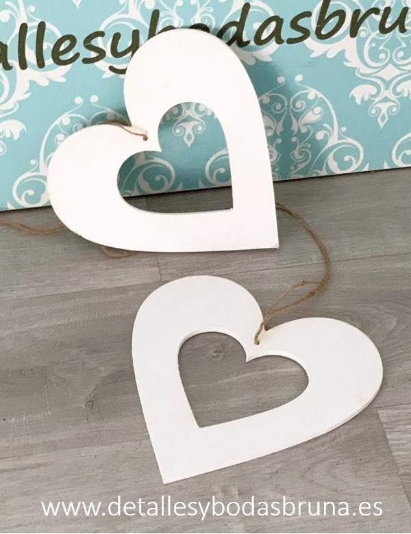 Corazón de Madera Blanco con cuerda 24x24