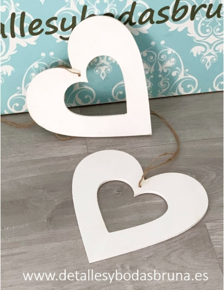 Corazón de Madera Blanco con cuerda 24x24