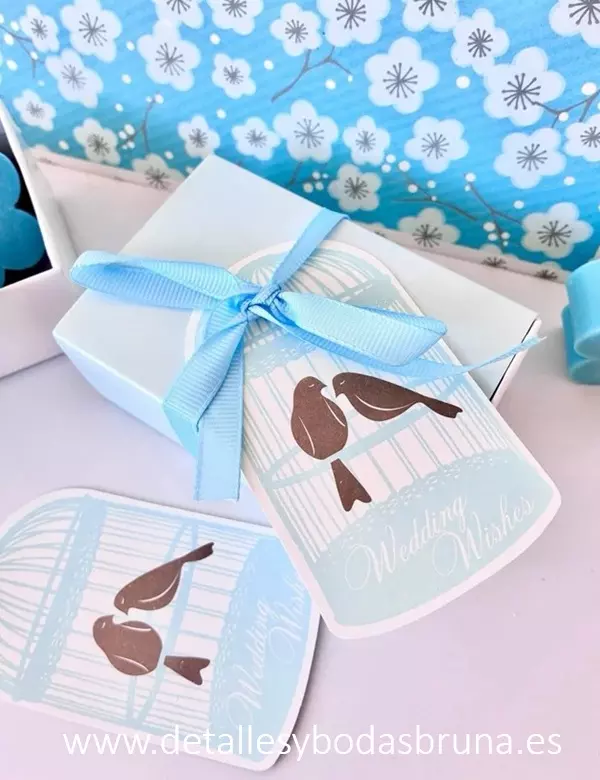 Jabones Flor en Caja con Tarjeta Celeste 8 Unidades