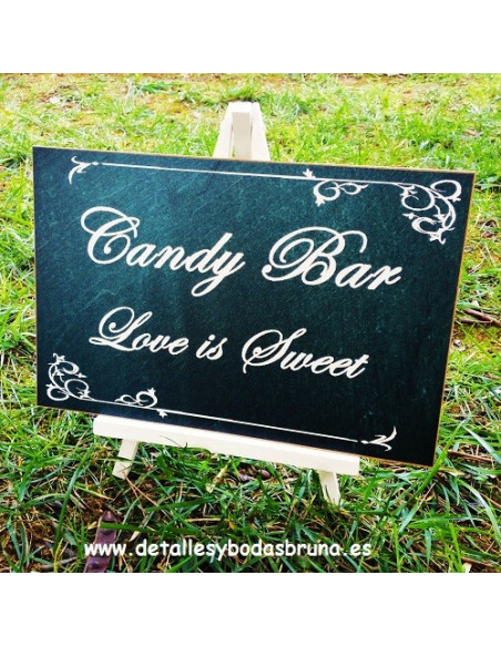 Cartel Candy Bar Love is Sweet Pizarra